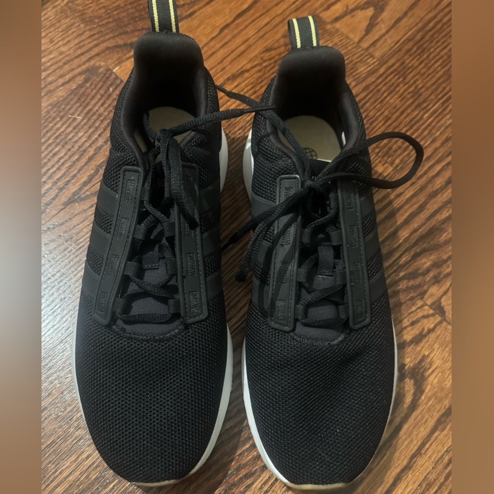 Adidas Cloudfoam Sneakers